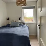 Secluded House With View Over Kertinge Nor 度假居 蒙克博